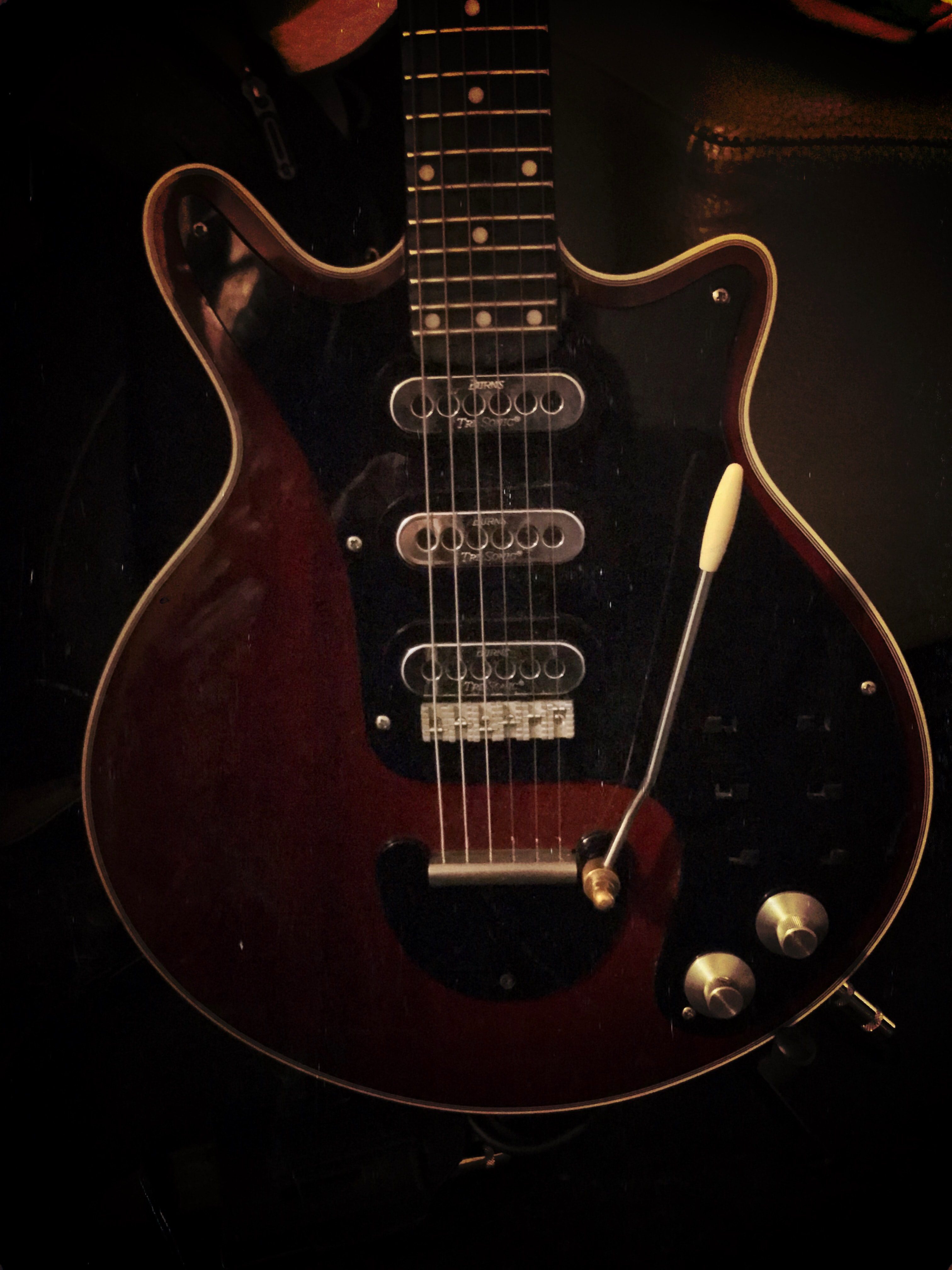 IK Multimedia Guitar Rig Brian May Collection