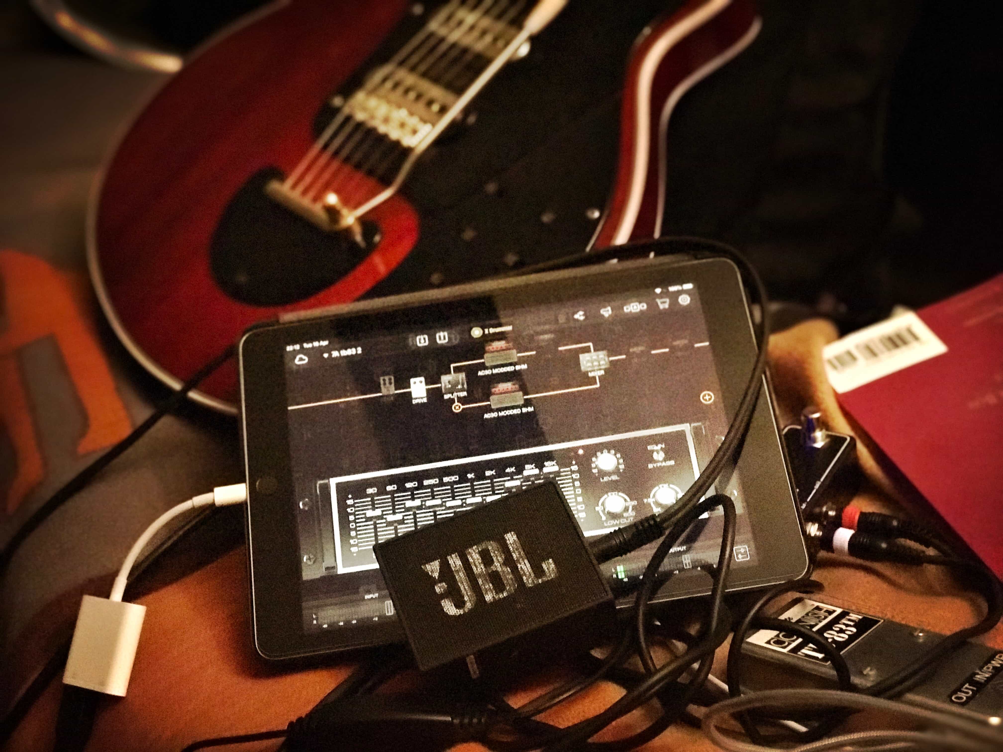 Brian May Guitar Tone on an iPad